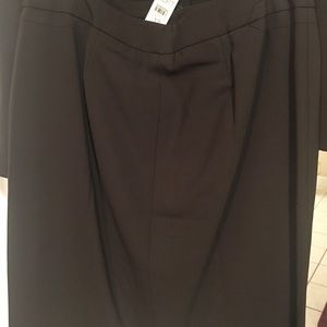 Beautiful all season brown suit.